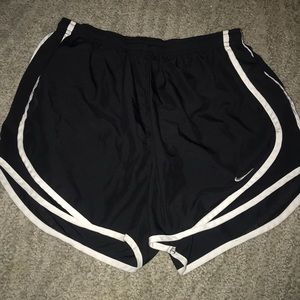 Athletic shorts